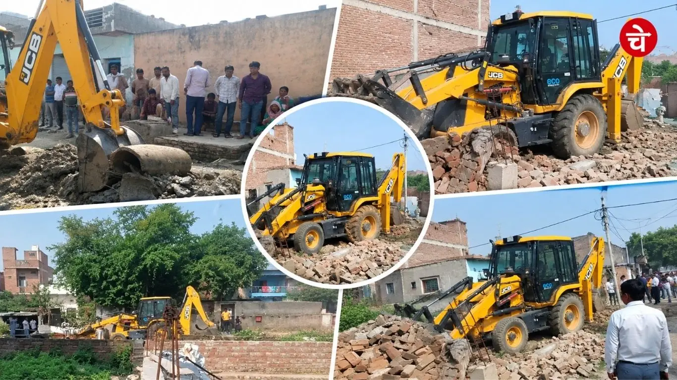 Greater Noida Authority bulldozer action illegal construction demolished in_20261024_185215_0000